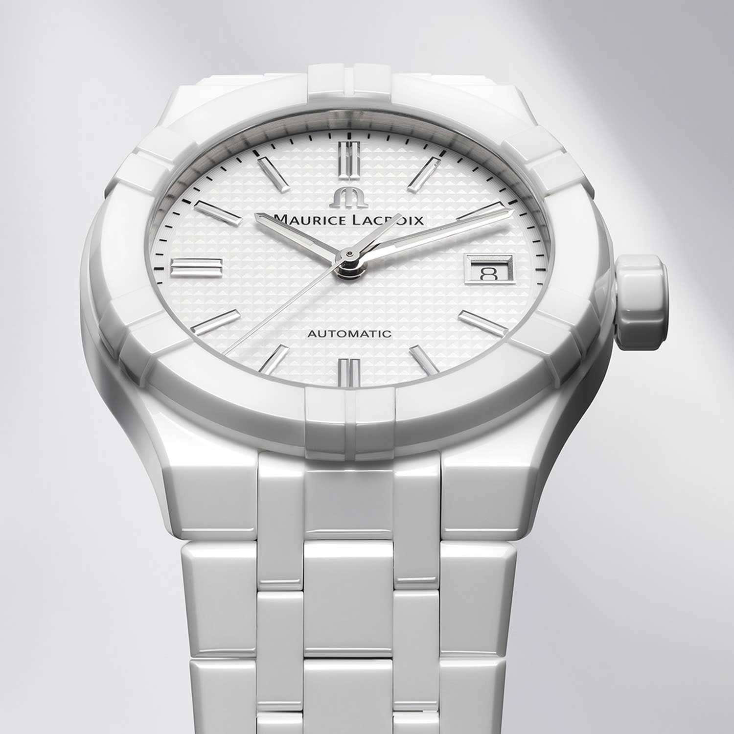 Maurice Lacroix AI6007-CRM72-130-7